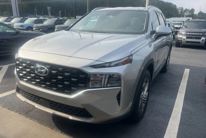 2023 Hyundai Santa Fe SEL photo 1