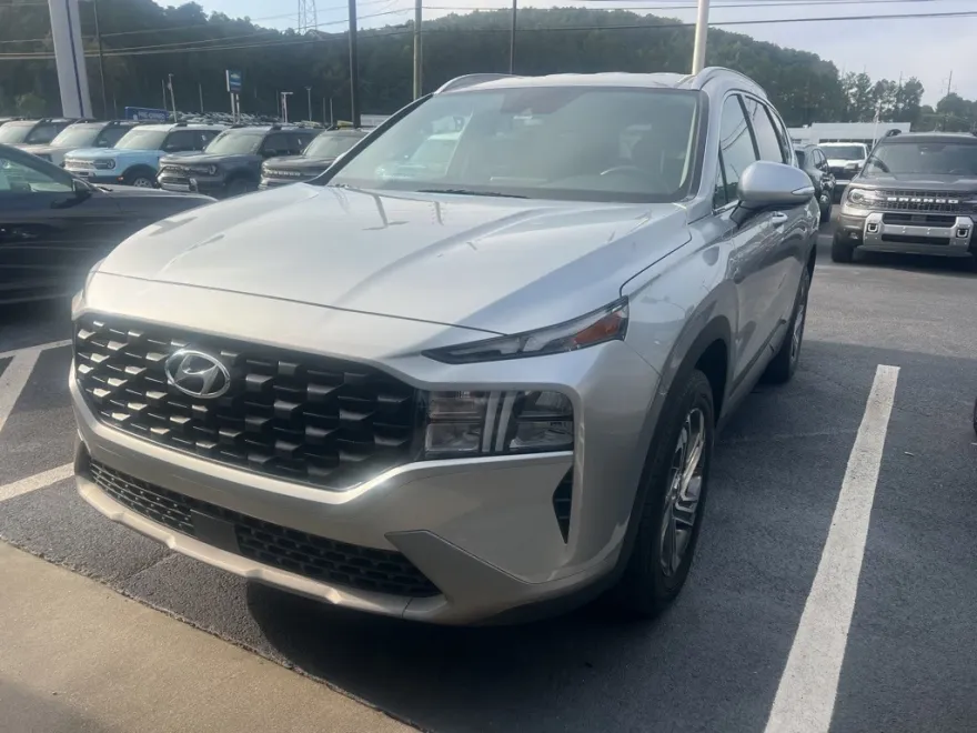 2023 Hyundai Santa Fe SEL photo 1