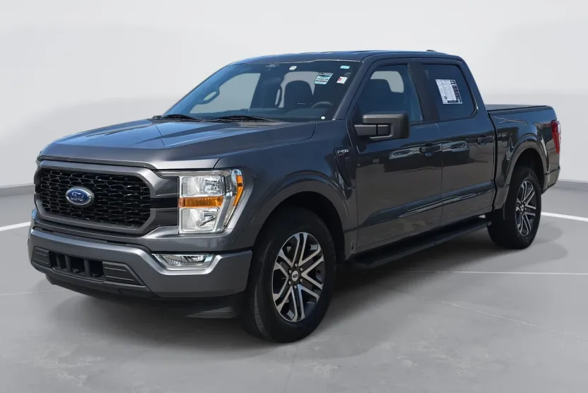 2021 Ford F-150 XL photo 1