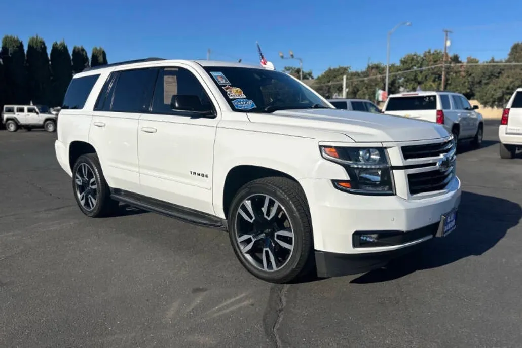2018 Chevrolet Tahoe Premier photo 1