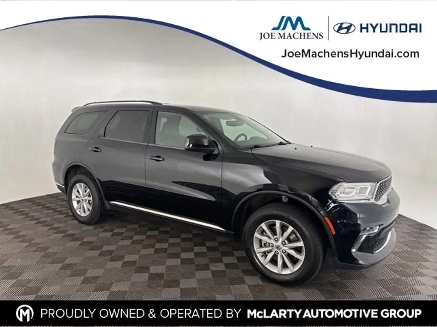 2022 Dodge Durango SXT photo 1