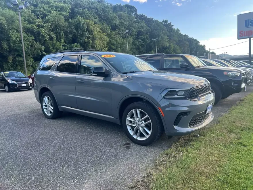 2024 Dodge Durango GT photo 1