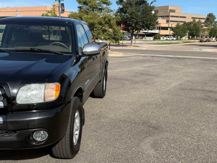2003 Toyota Tundra SR5 photo 1