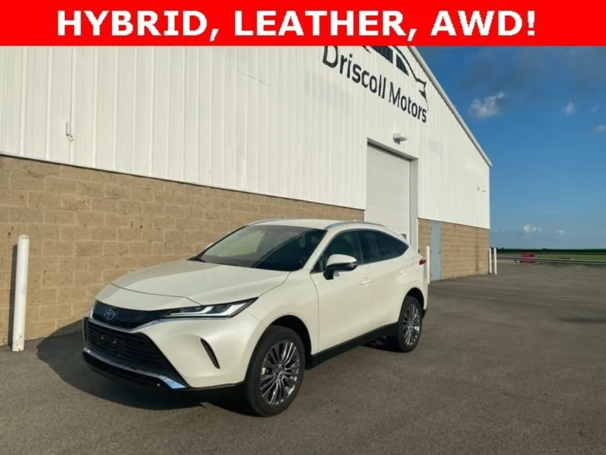 2022 Toyota Venza LE photo 1