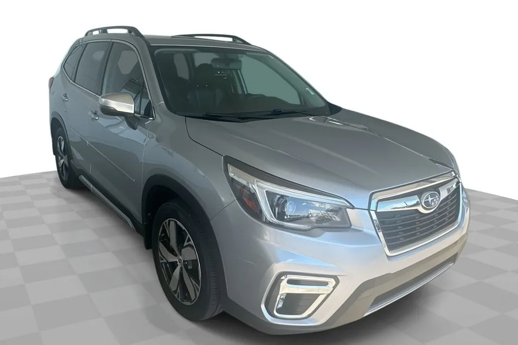 2021 Subaru Forester Touring photo 1