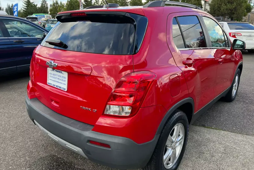 2015 Chevrolet Trax LT photo 1