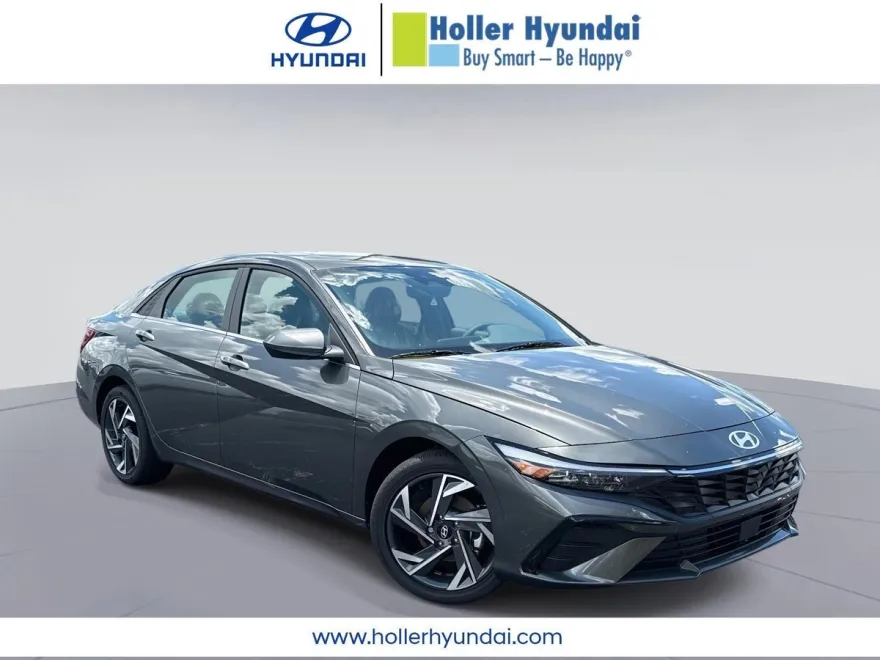 2025 Hyundai Elantra SEL Convenience photo 1