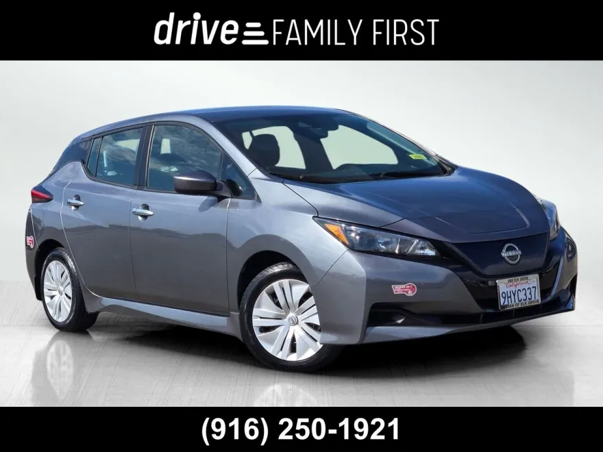 2024 Nissan Leaf S photo 1