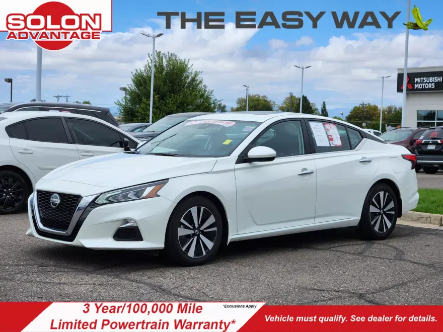 2022 Nissan Altima 2.5 SV photo 1