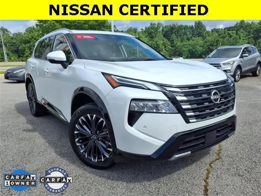 2024 Nissan Rogue Platinum photo 1