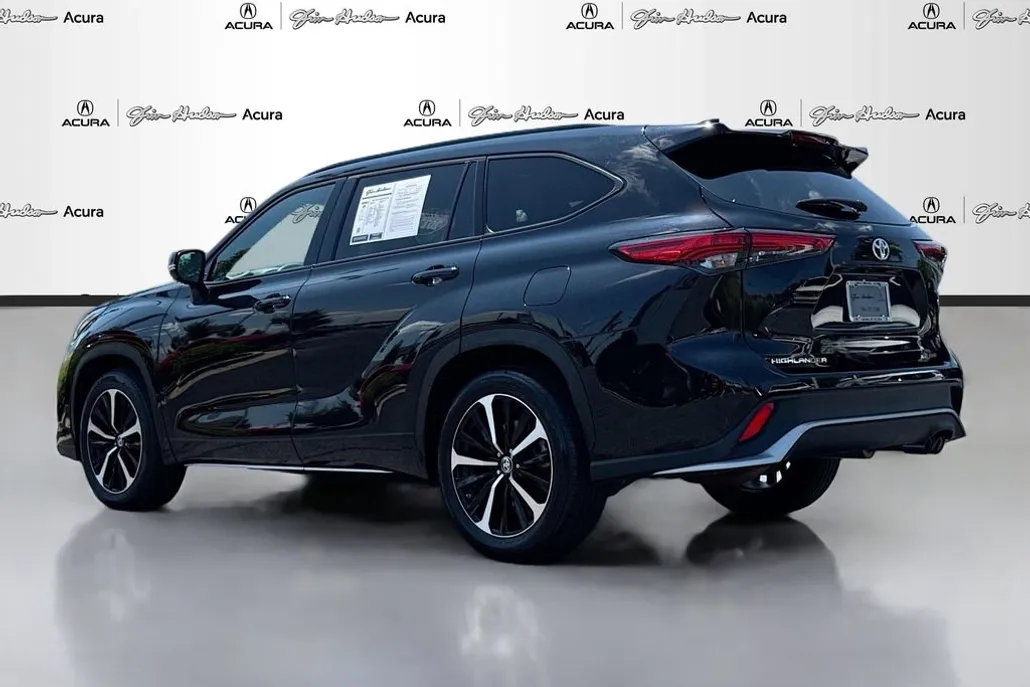 2022 Toyota Highlander XSE photo 1