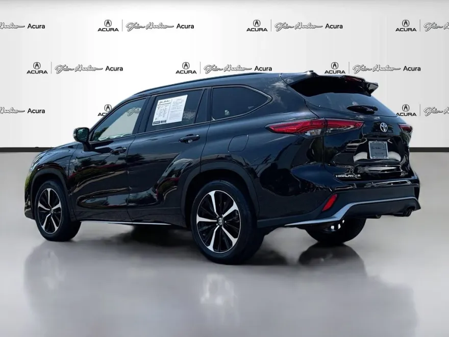 2022 Toyota Highlander XSE photo 1