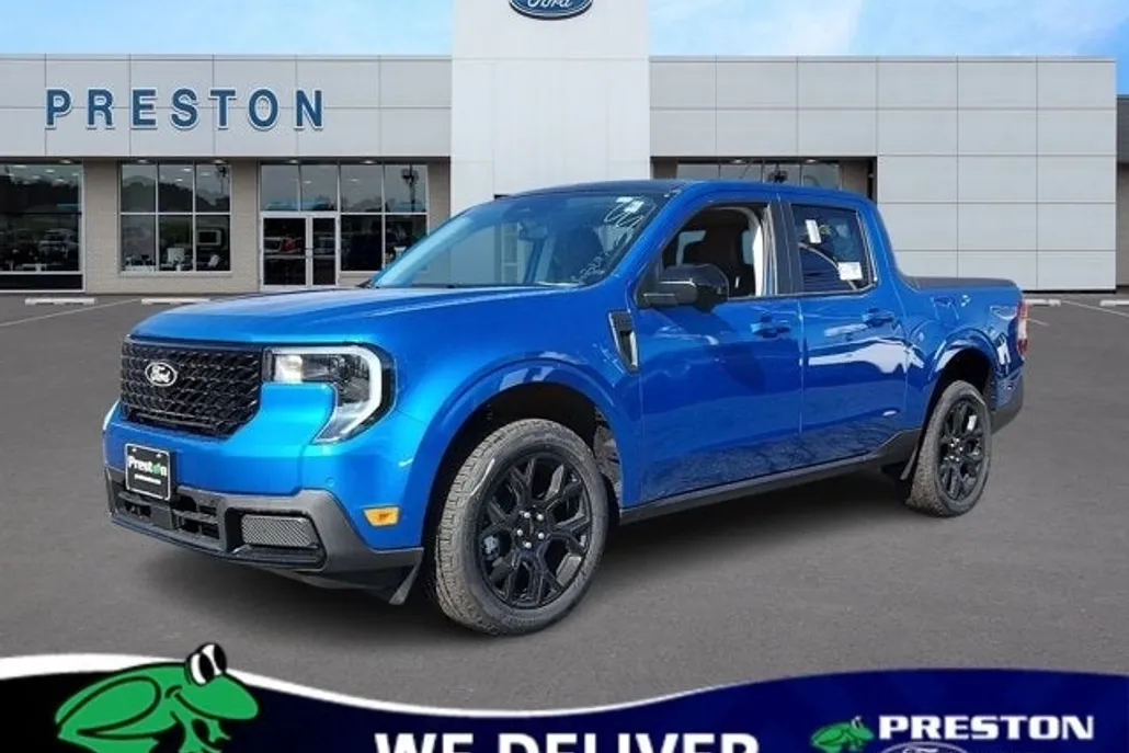 2025 Ford Maverick Lariat photo 1