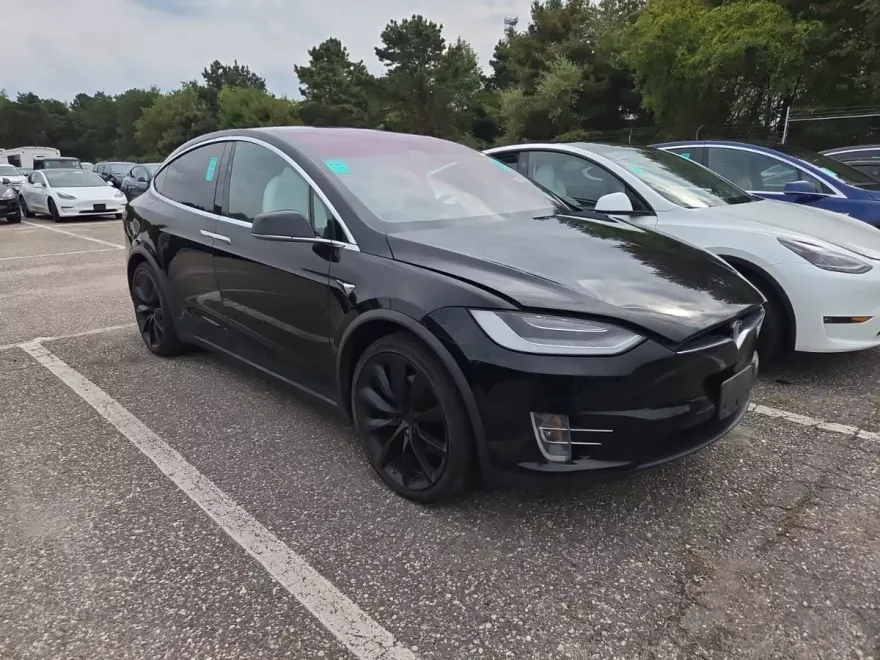 2021 Tesla Model X Long Range photo 1