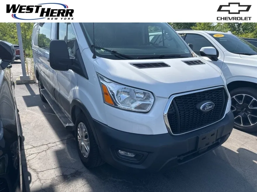 2022 Ford Transit photo 1