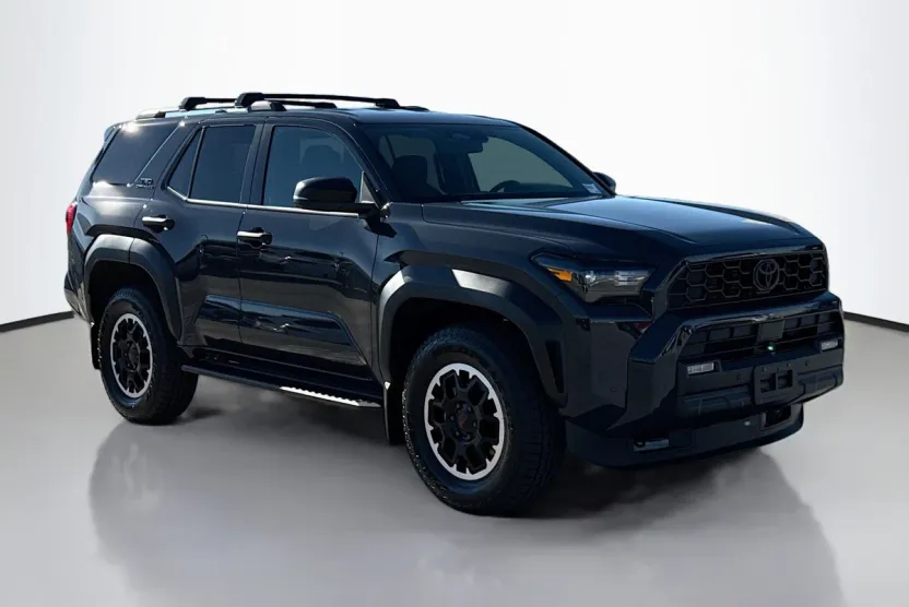 2025 Toyota 4Runner TRD Off-Road photo 1