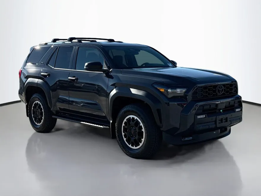 2025 Toyota 4Runner TRD Off-Road photo 1