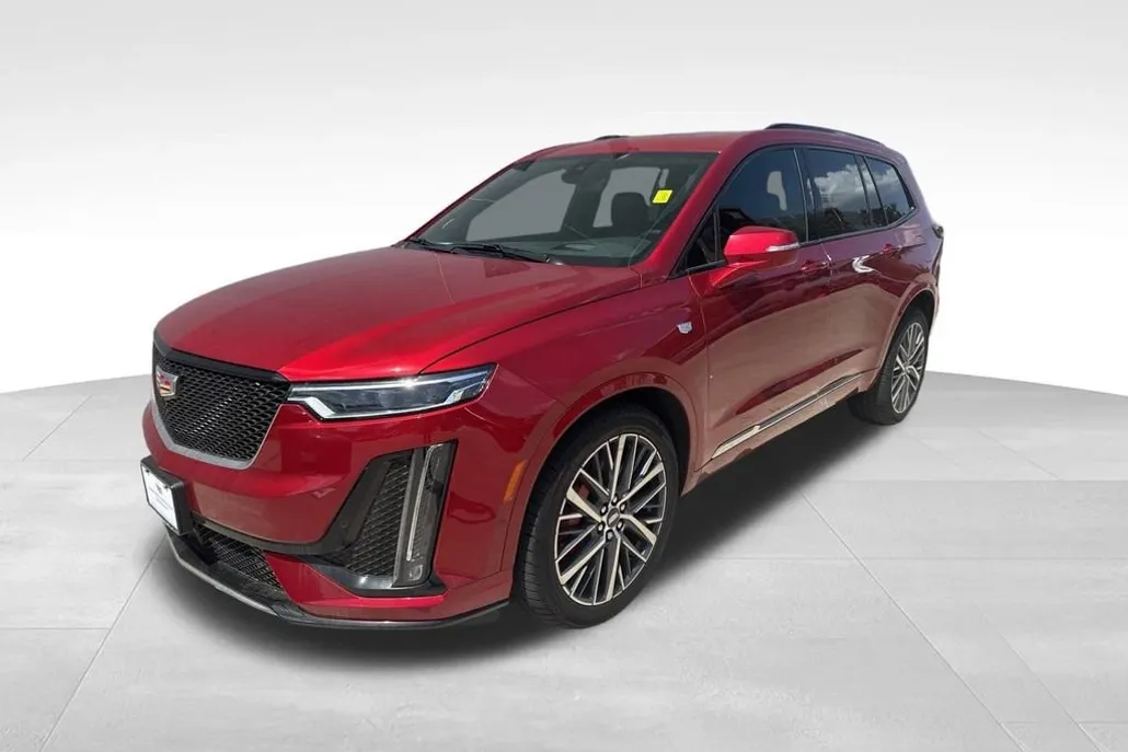 2025 Cadillac XT6 Sport photo 1