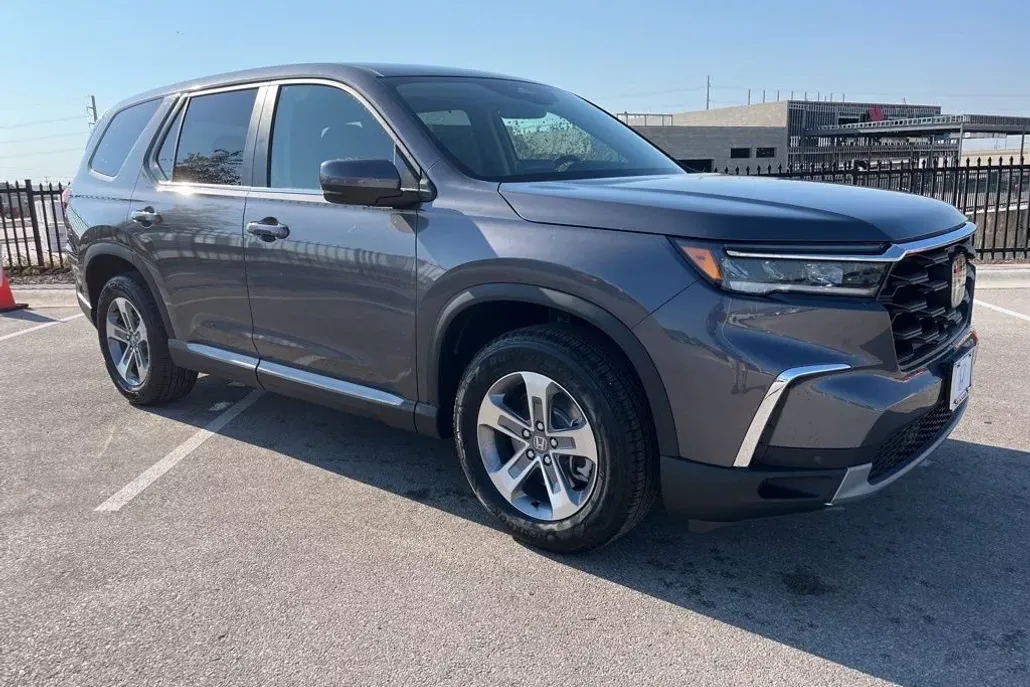 2025 Honda Pilot EX-L photo 1