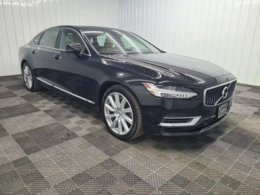 2018 Volvo S90 T8 Inscription photo 1
