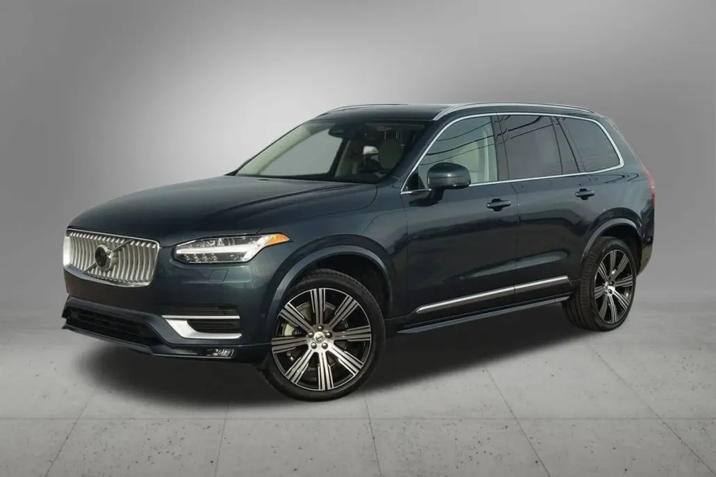 2025 Volvo XC90 Plus AWD photo 1