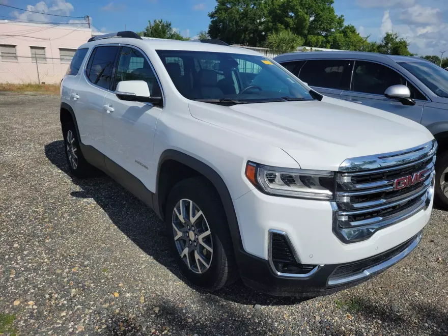 2023 Gmc Acadia SLT photo 1