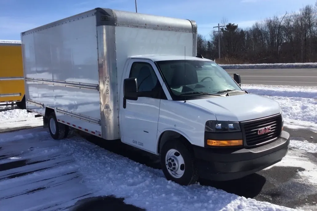 2021 Gmc Savana 3500 photo 1