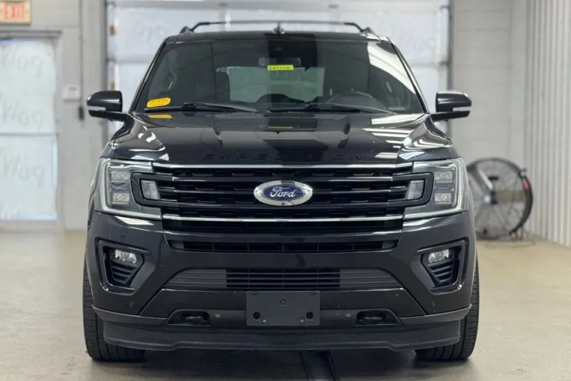 2019 Ford Expedition Limited photo 1