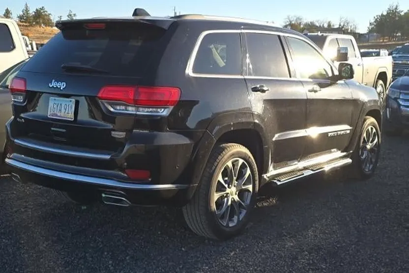 2019 Jeep Grand Cherokee Summit photo 1