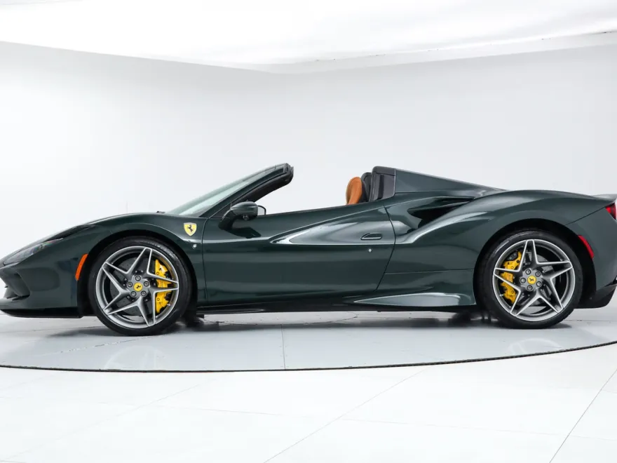 2022 Ferrari F8 Spider photo 1