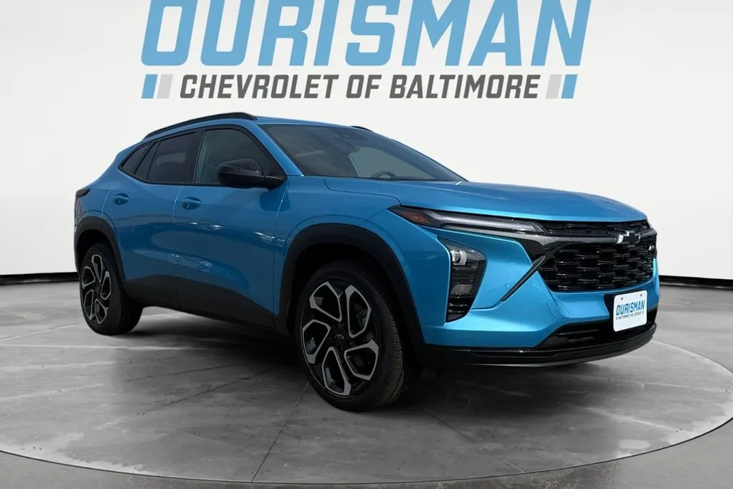 2025 Chevrolet Trax photo 1