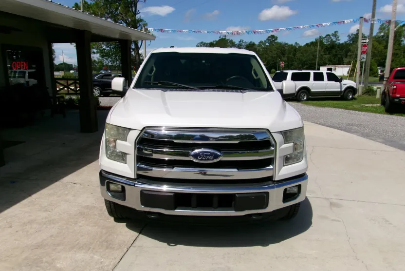 2015 Ford F-150 Lariat photo 1