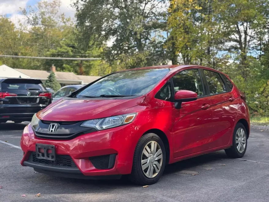 2015 Honda Fit LX photo 1