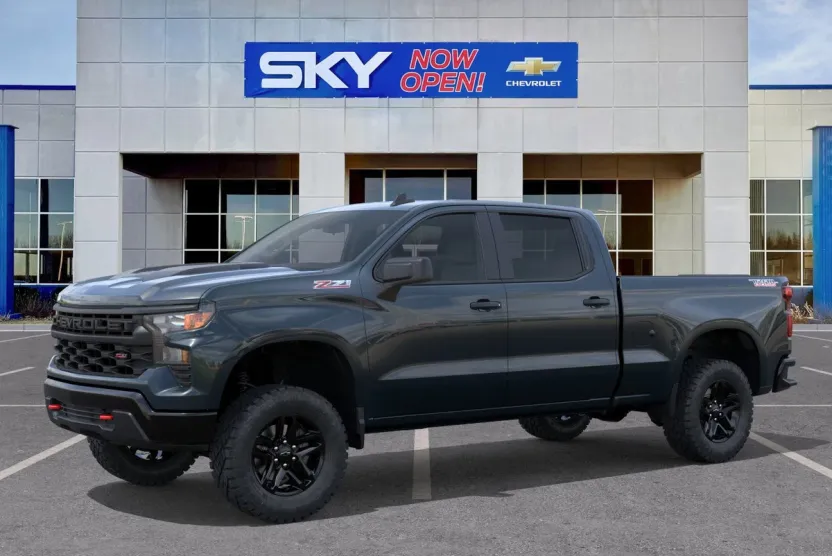 2026 Chevrolet Silverado 1500 Custom Trail Boss photo 1