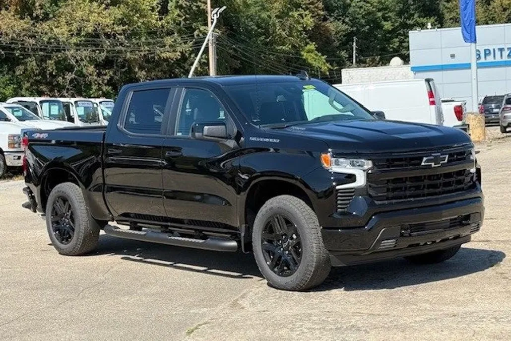 2026 Chevrolet Silverado 1500 photo 1