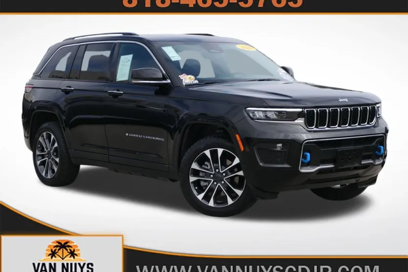 2023 Jeep Grand Cherokee Overland 4xe photo 1