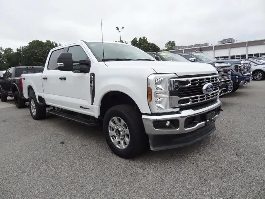 2024 Ford F-250 XLT photo 1