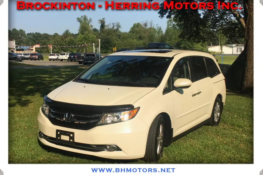 2016 Honda Odyssey EX-L photo 1