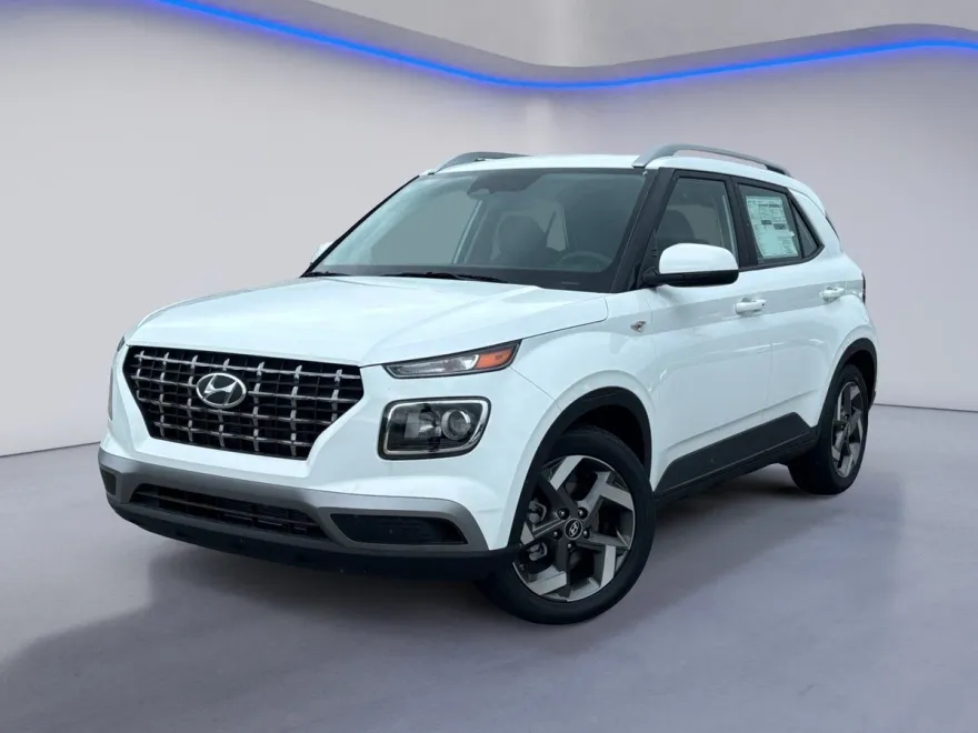 2025 Hyundai Venue SEL photo 1