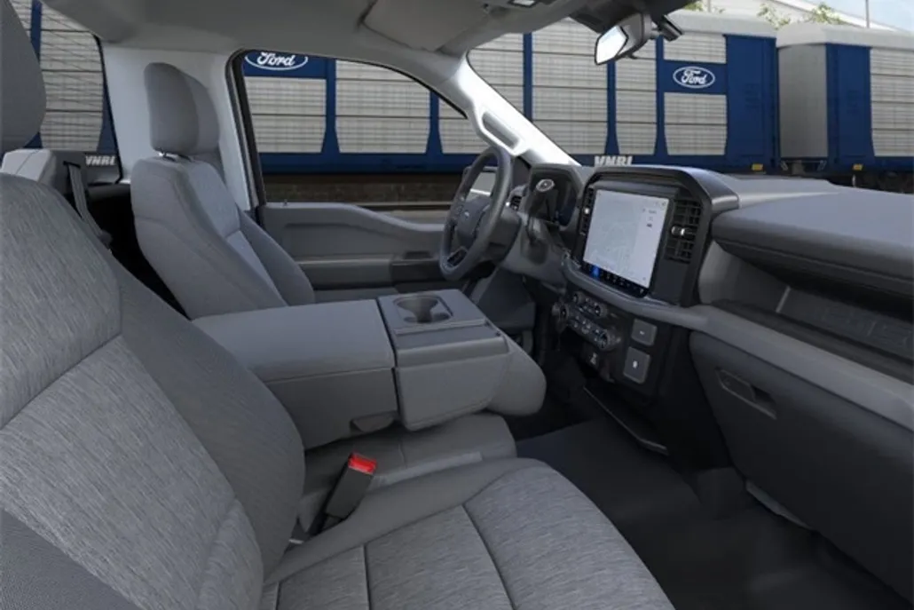2025 Ford F-150 XL photo 1