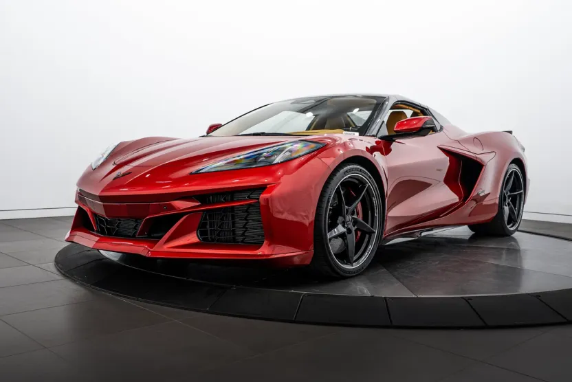 2025 Chevrolet Corvette E-Ray 3LZ photo 1