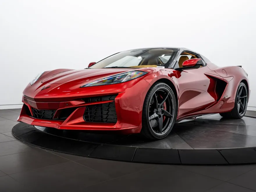 2025 Chevrolet Corvette E-Ray 3LZ photo 1