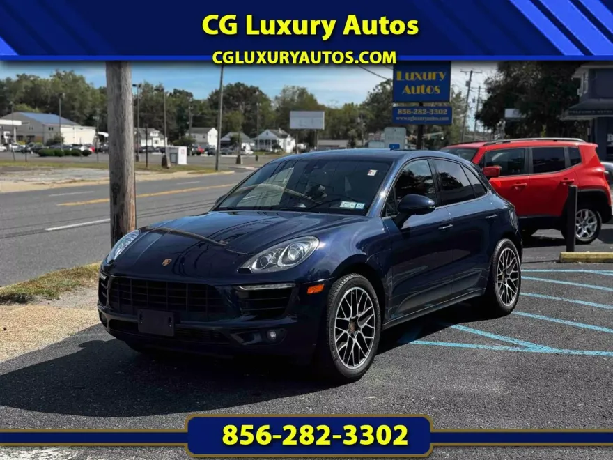 2018 Porsche Macan Base photo 1
