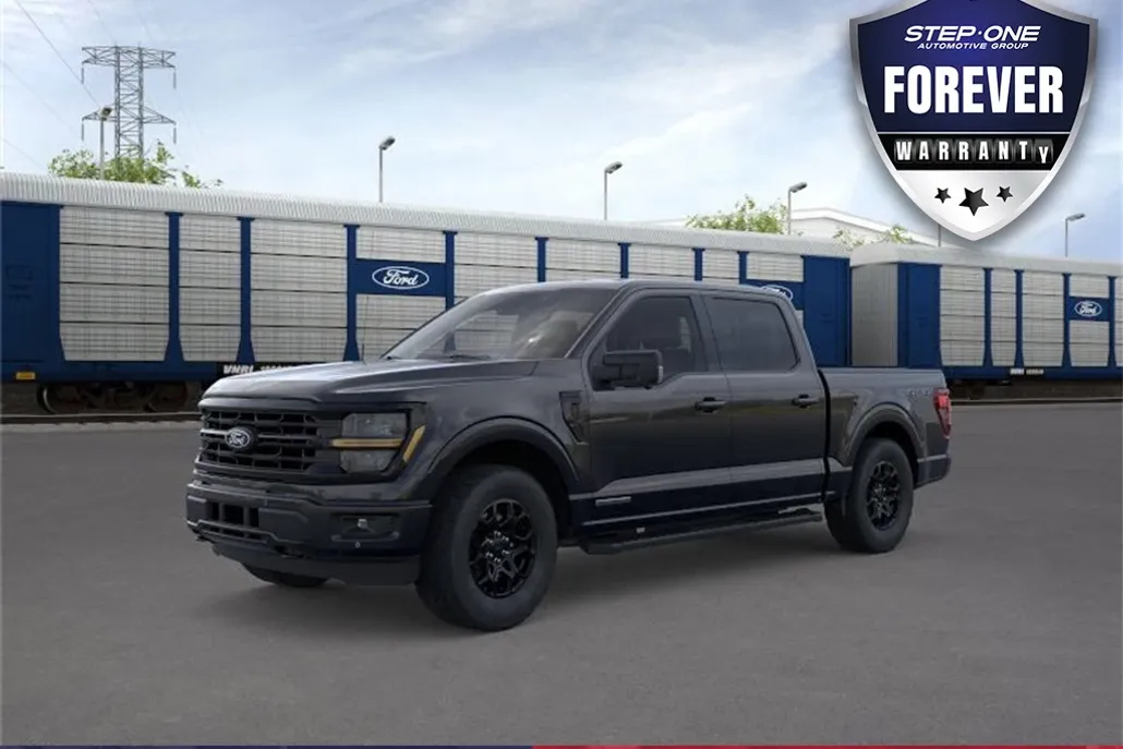 2025 Ford F-150 XLT photo 1