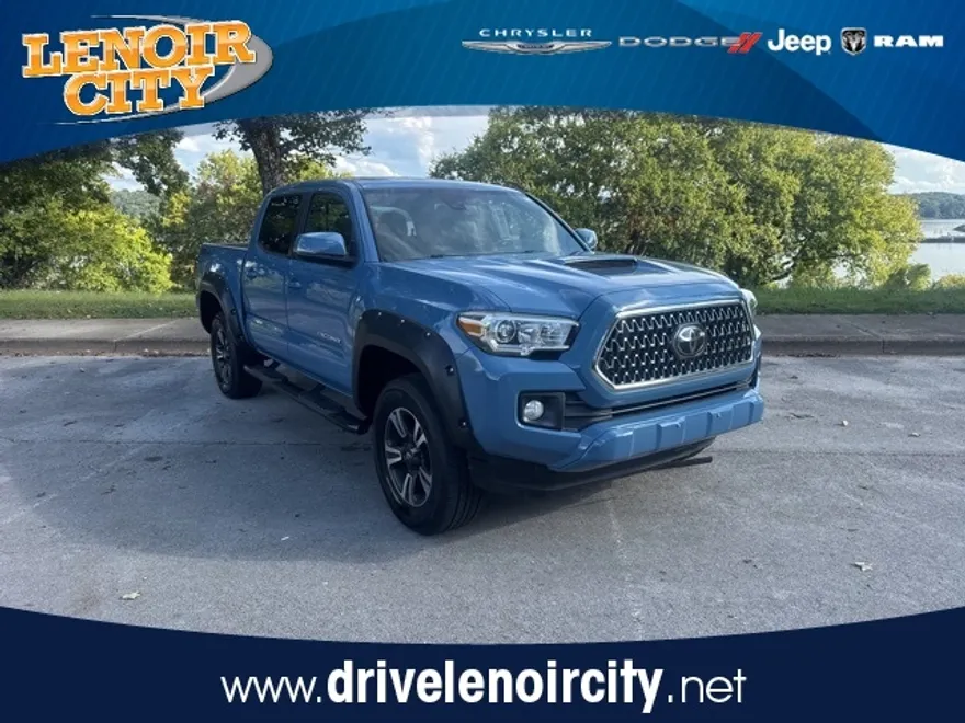 2019 Toyota Tacoma TRD Sport V6 photo 1