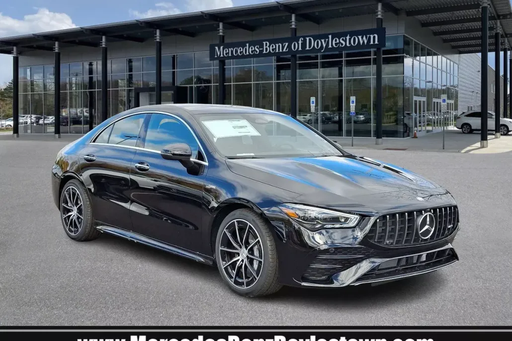 2025 Mercedes Benz CLA AMG 35 4MATIC photo 1