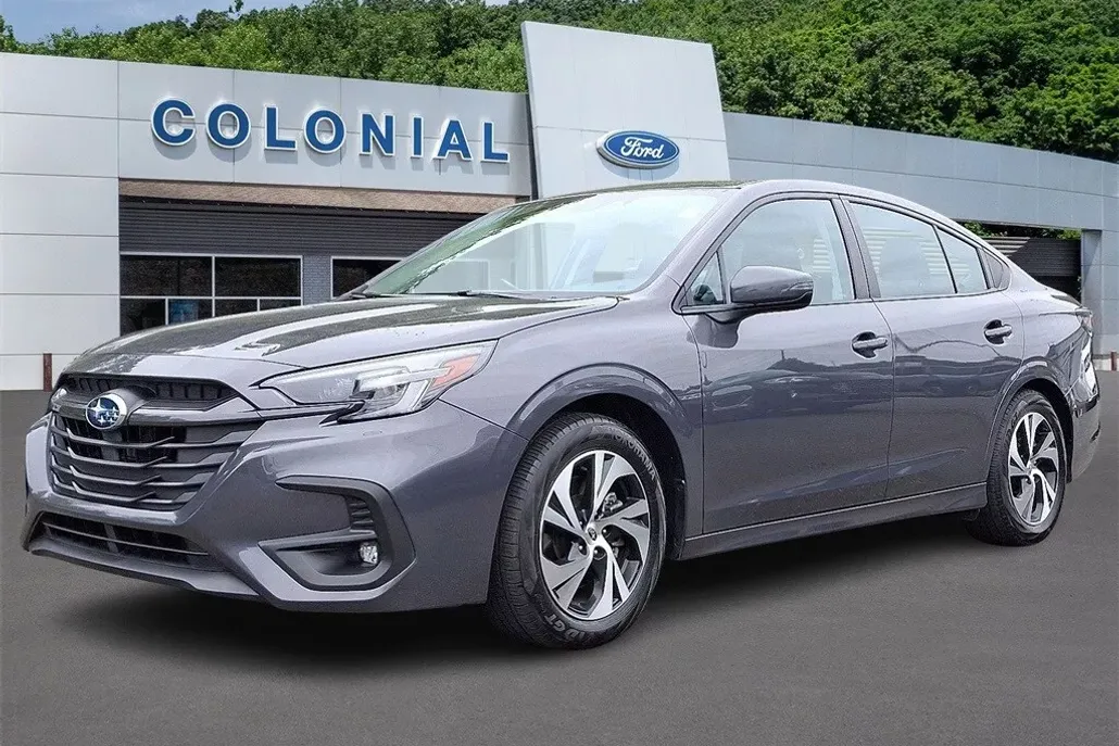 2024 Subaru Legacy Premium photo 1