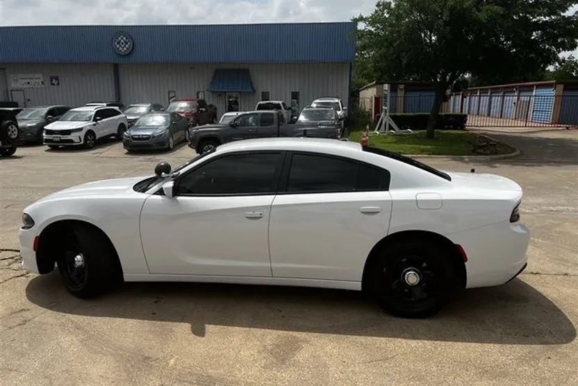 2018 Dodge Charger photo 1