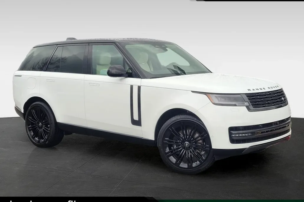 2025 Land Rover Range Rover SE photo 1
