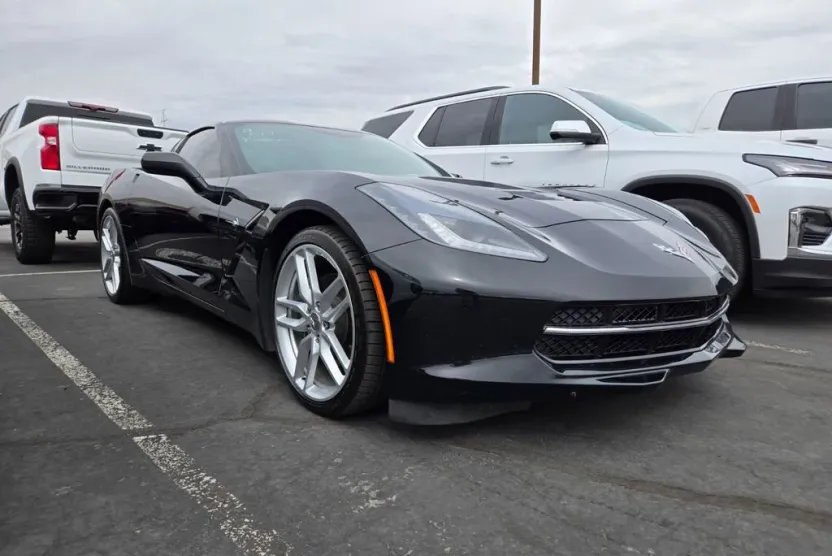 2019 Chevrolet Corvette Stingray 1LT photo 1